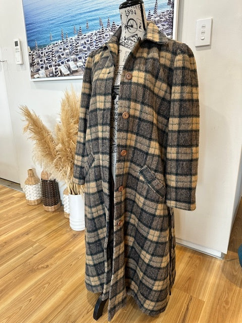 Winter Coat Medium 