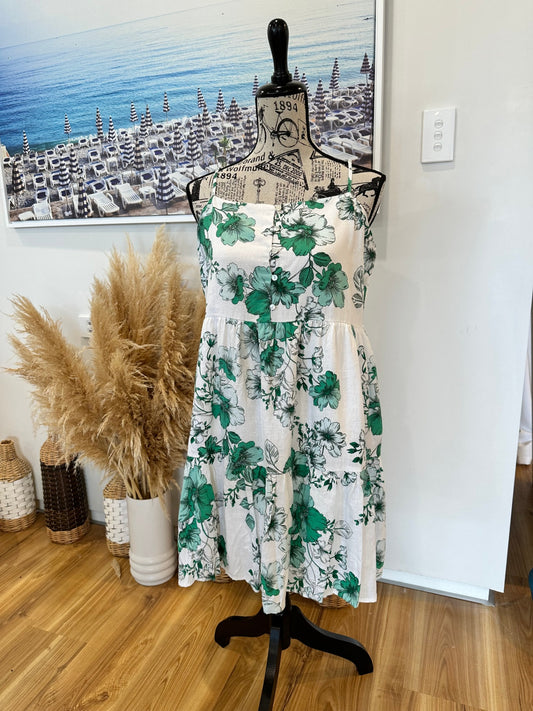 [SALE] Dotti Dress - 55% linen - size 16