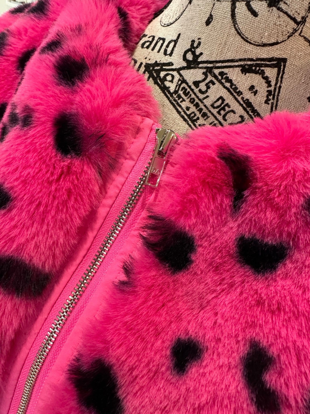 [SALE] Charlo Faux Fur Jacket - Small