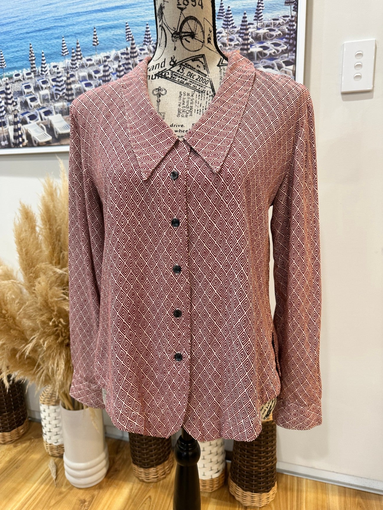 Vintage Blouse 10 Red and white