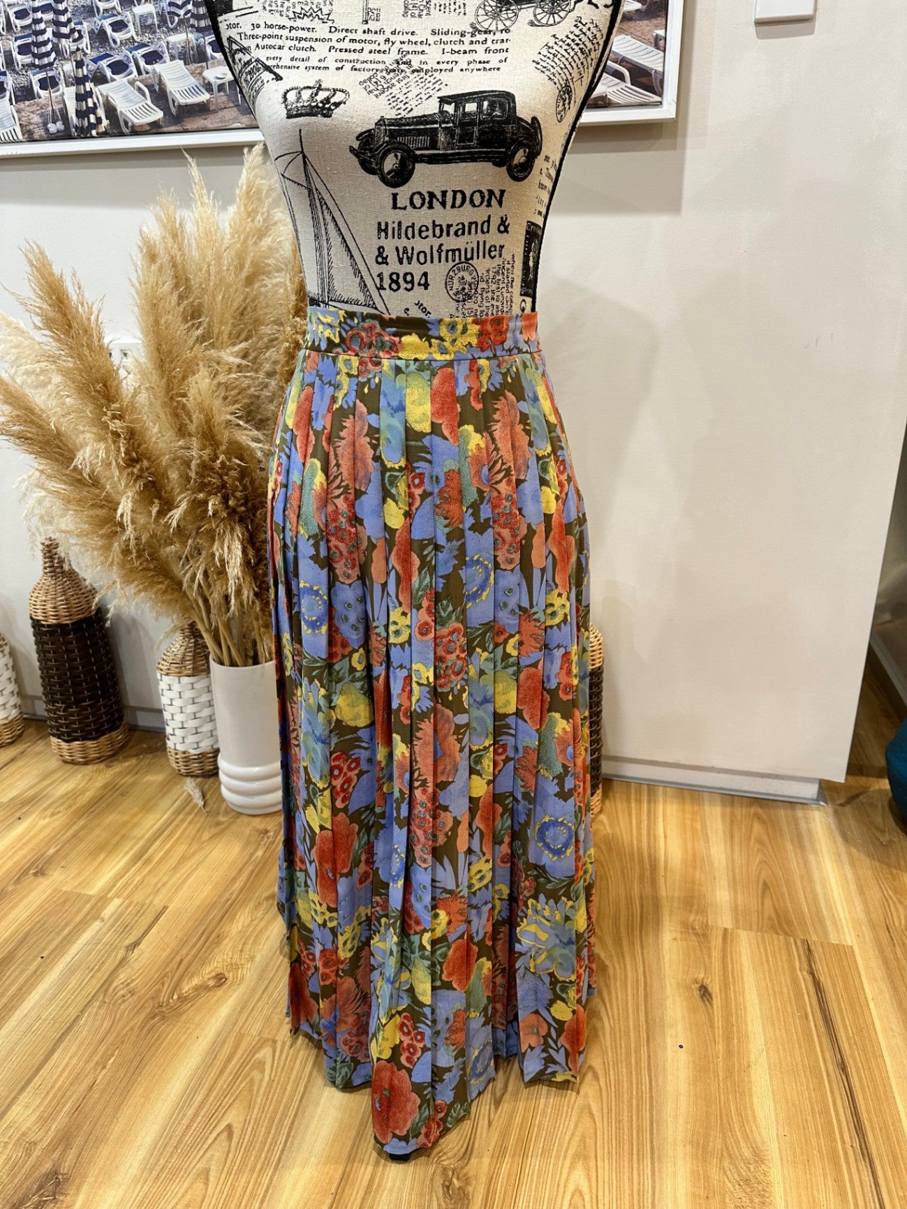 [SALE] Daniel Hechter - Vintage 90's - Midi Skirt - Size 12 - Pastel Tones