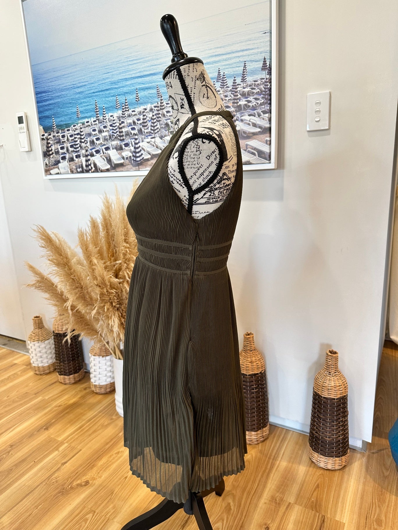 [SALE] H&M Dress - Extra Small - Olive green