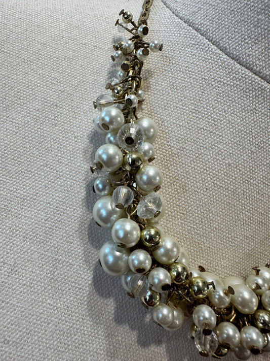 [SALE] Vintage Necklace Silver/White
