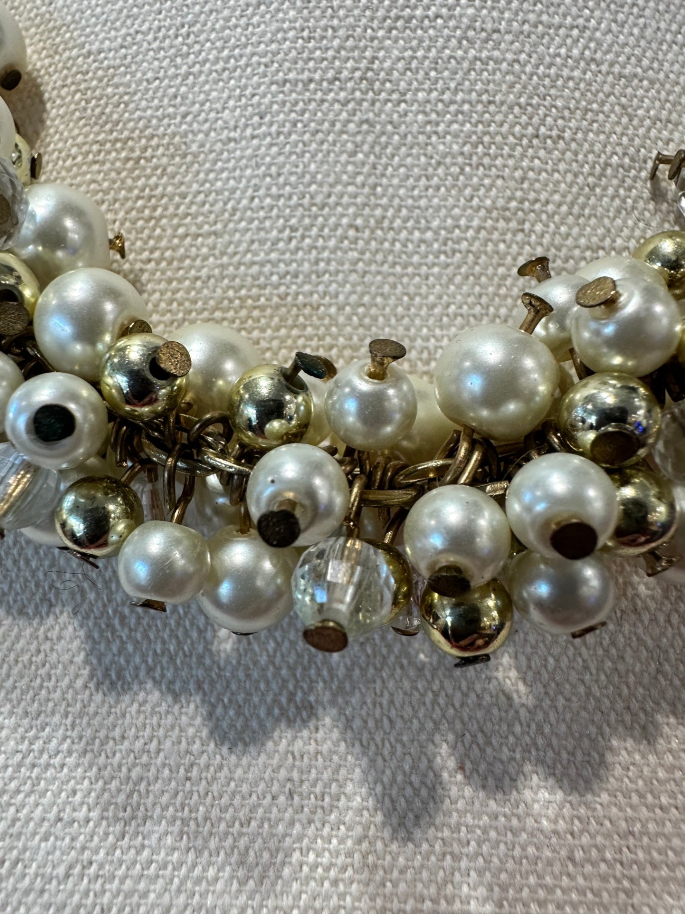 [SALE] Vintage Necklace Silver/White