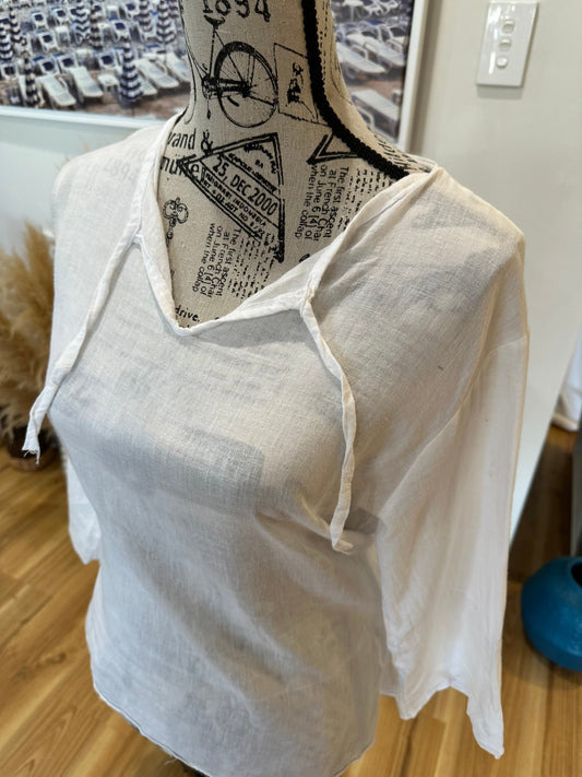 [SALE] Light summer weight cotton blouse - white