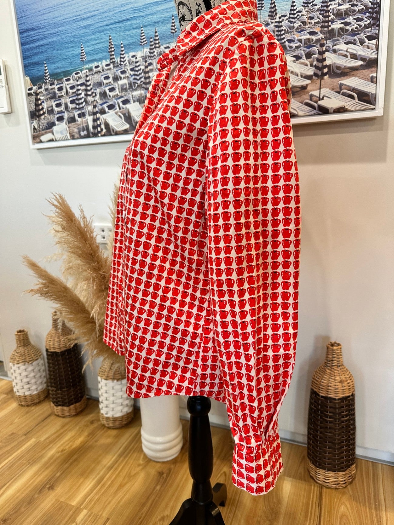 [SALE] Shirt Small / Medium Red and White
