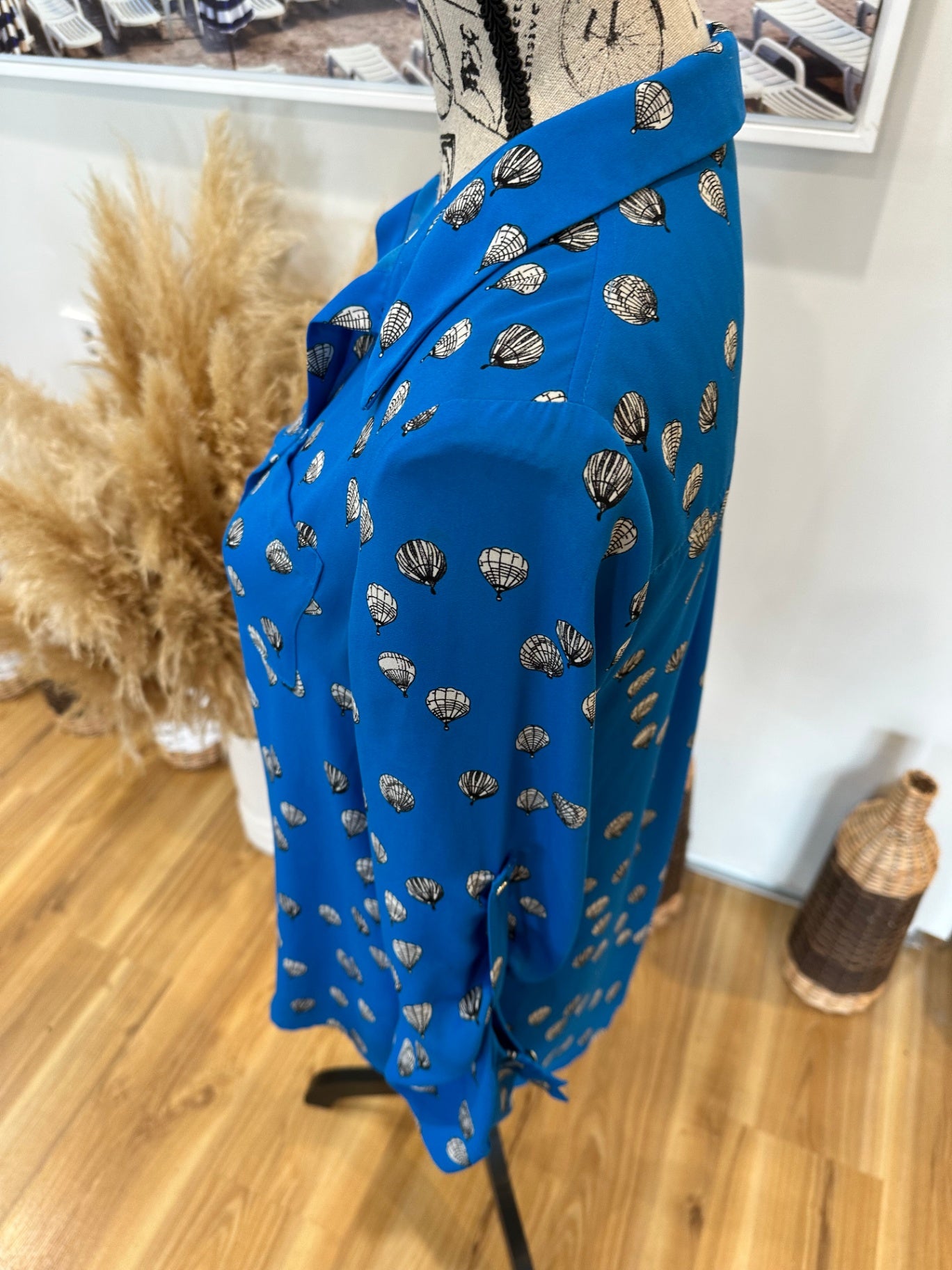 [SALE] Shirt 8 Blue with Hot Air Balloons