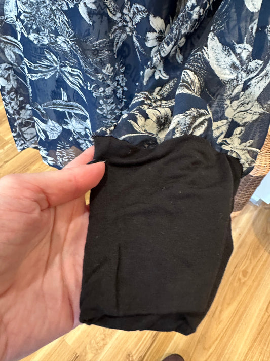 [SALE] Memo Blouse 18 Navy blue and white