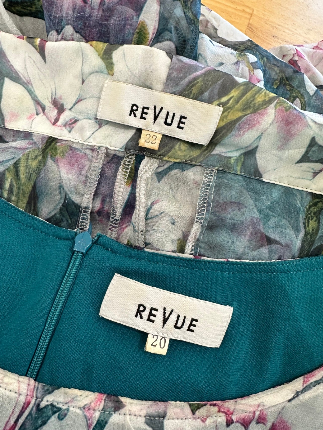 ReVue Dress and cardigan set 20 / 22 Multicolor (predominantly pink, white, and dark green)
