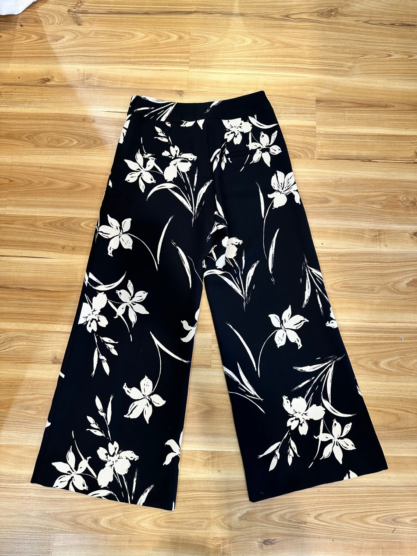 [SALE] CUE - Pants 10 Black