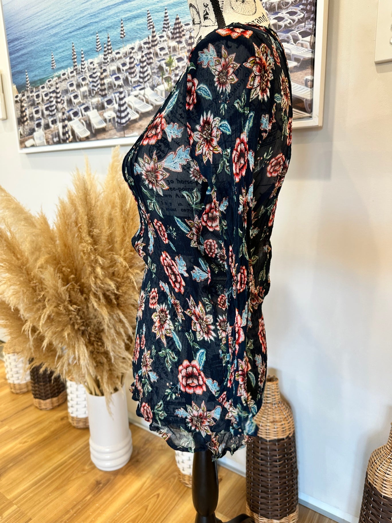 [SALE] Sussan - Top - Size 16 - Blue with floral print 