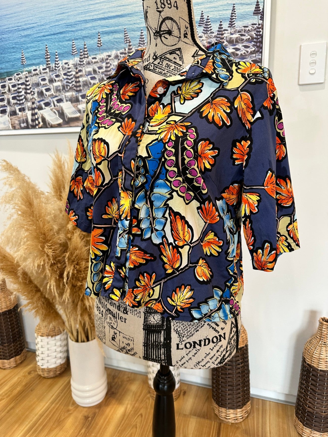 Hawaiian Shirt - Medium
