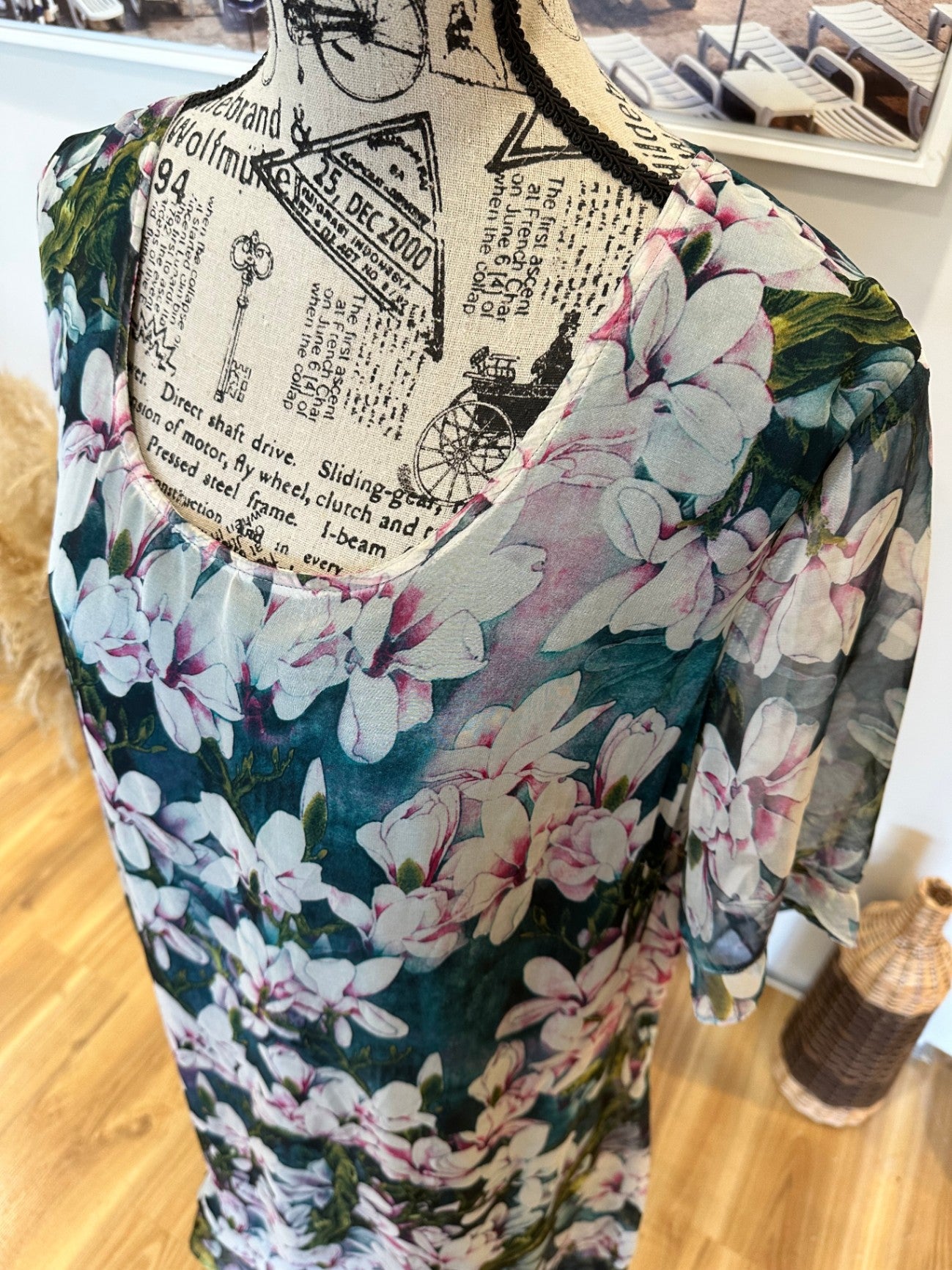 ReVue Dress and cardigan set 20 / 22 Multicolor (predominantly pink, white, and dark green)