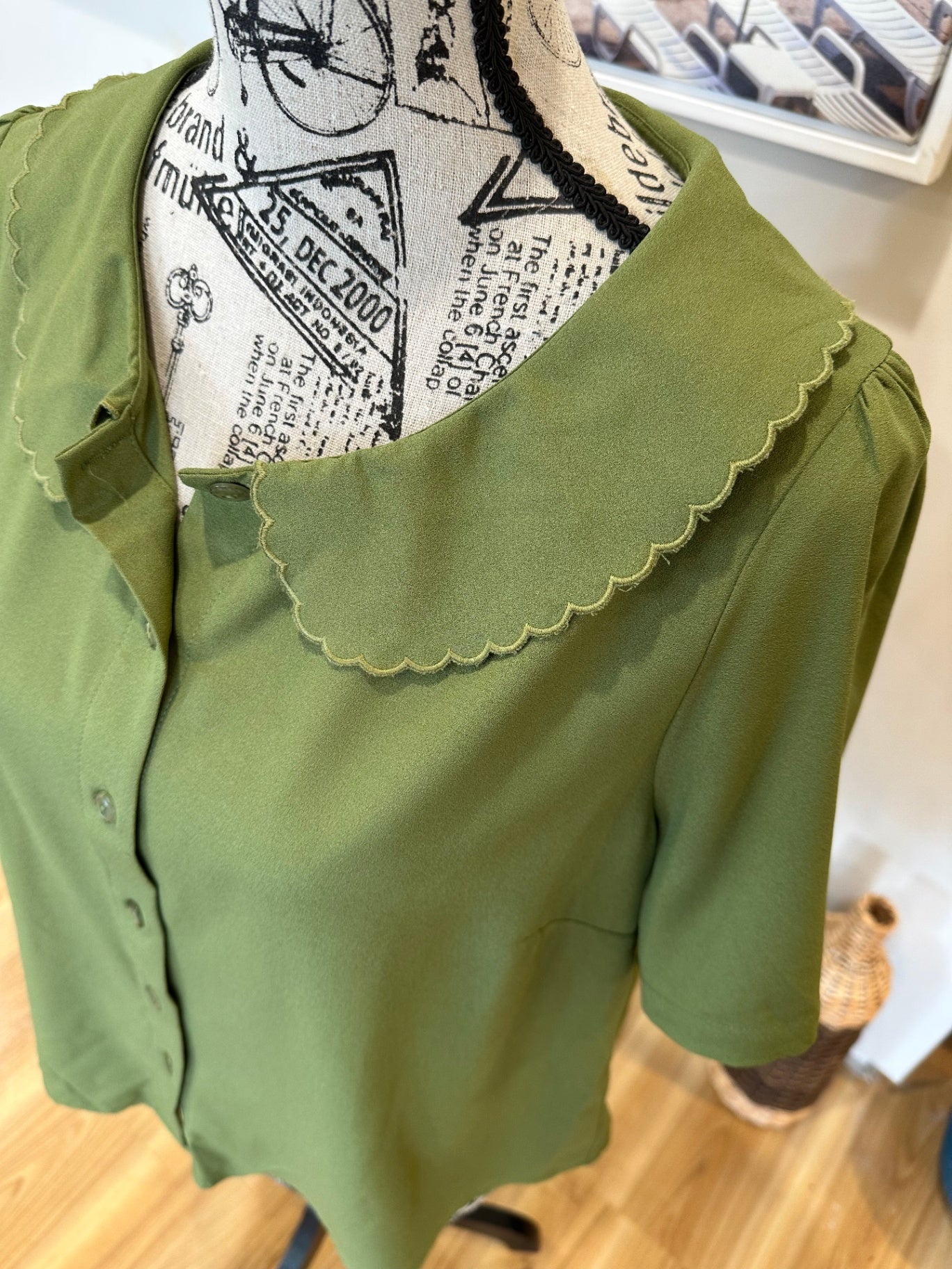 Princess Highway Blouse 14 Olive Green