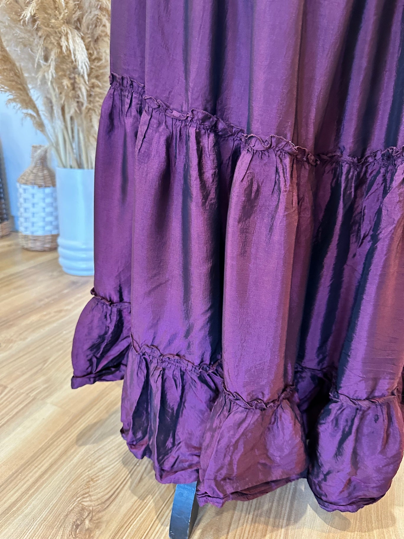 [SALE] Jacqui-E - Maxi Skirt - Medium / Large - Burgundy