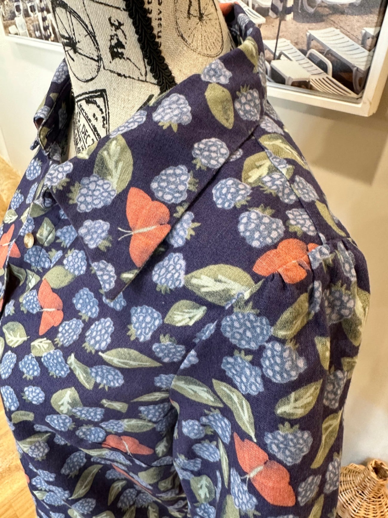 [SALE] Princess Highway Blouse 8 Blue with blackberries print
