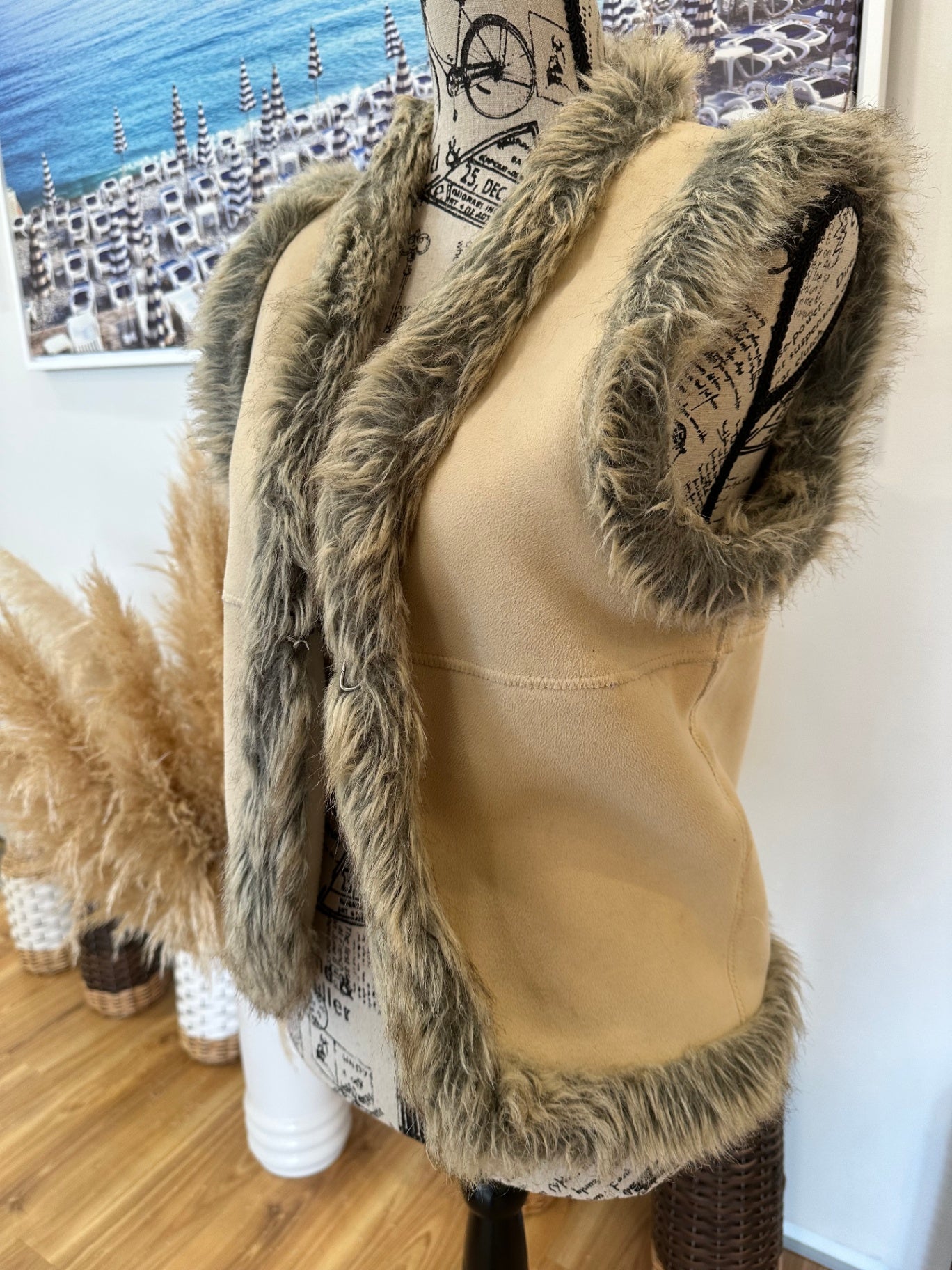 [SALE] Boho Vest Beige and brown/grey - faux fur and suede