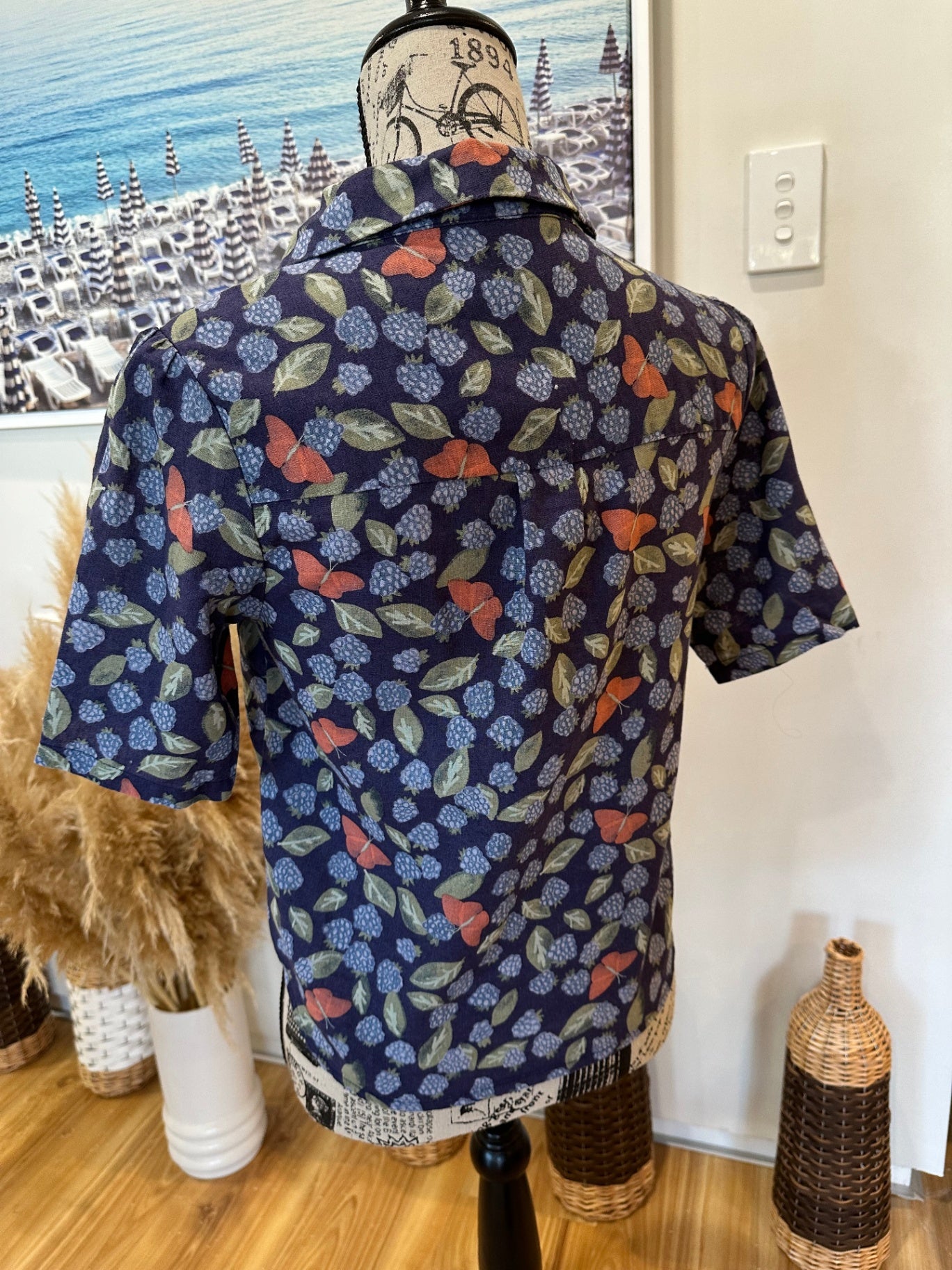 [SALE] Princess Highway Blouse 8 Blue with blackberries print