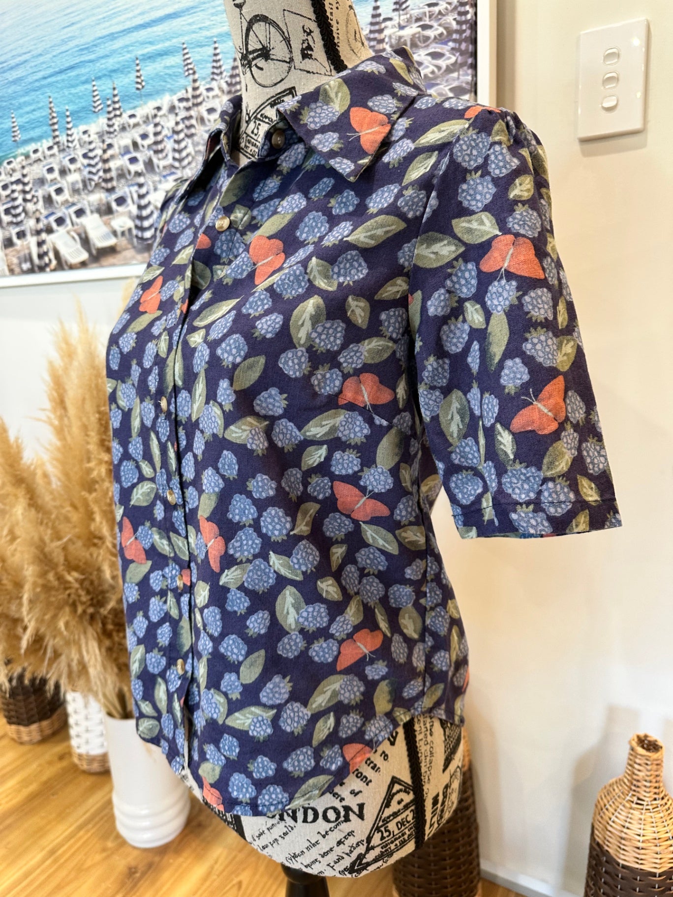 [SALE] Princess Highway Blouse 8 Blue with blackberries print
