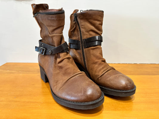 Martina Buraro Boots 39 Brown