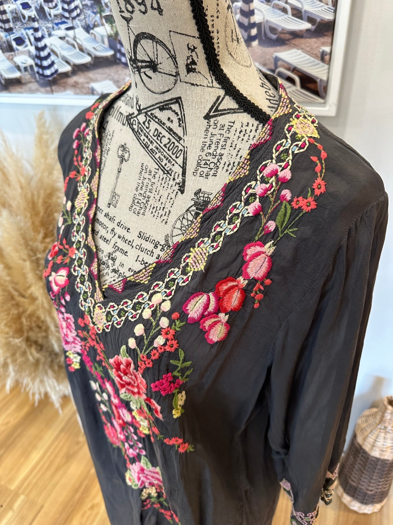 Johnny Was Kaftan Blouse Medium Grey with pink, red, yellow, and green embroidery