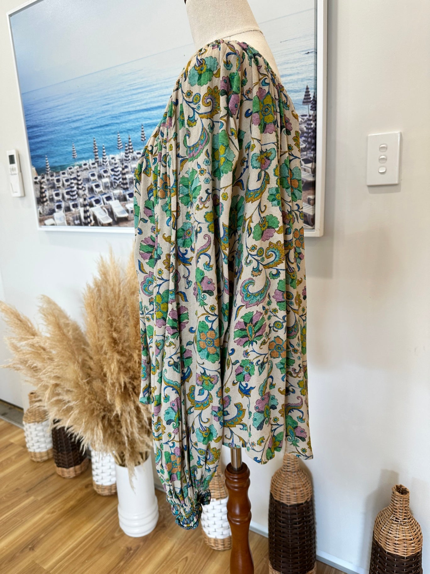 [SALE] Nine Lives Bazaar Top Extra Large