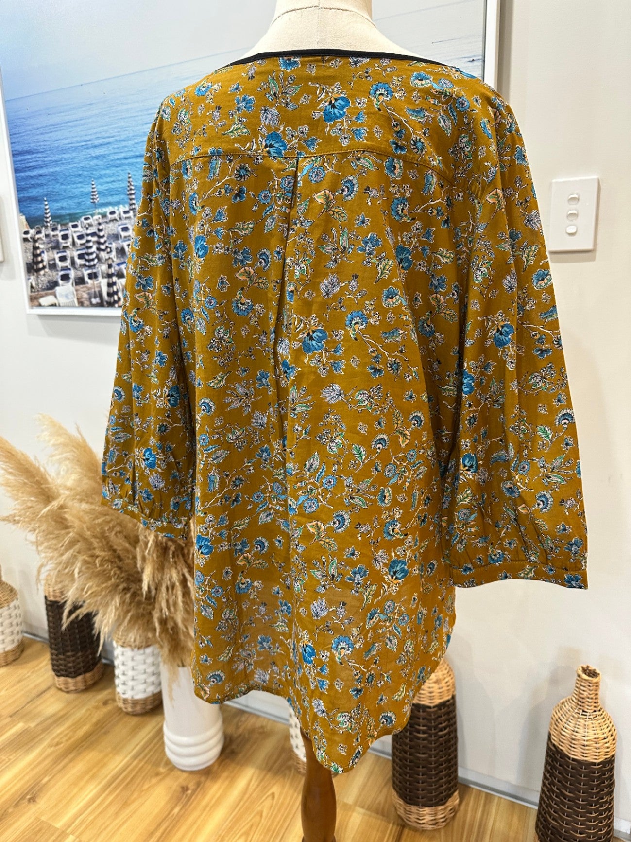 [SALE] Wild South Top - 14