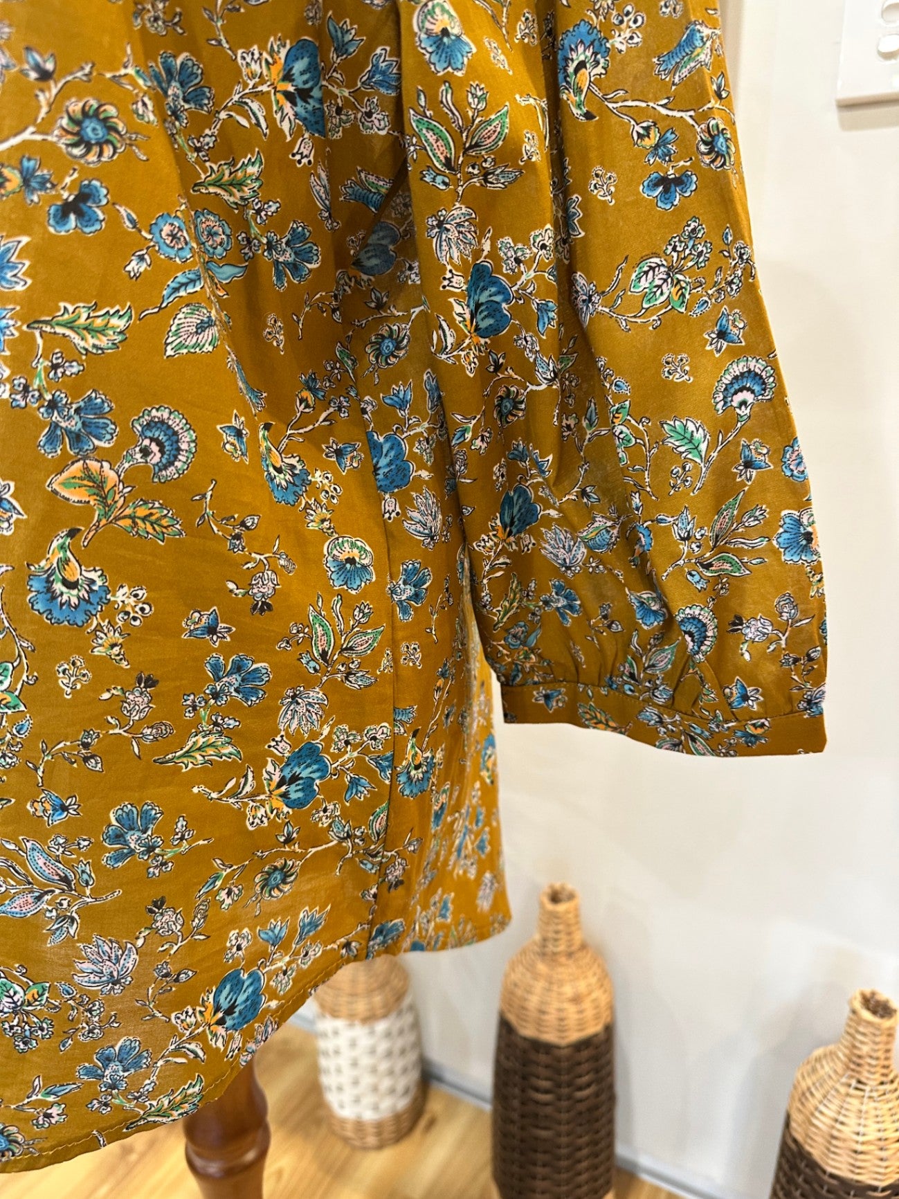 [SALE] Wild South Top - 14