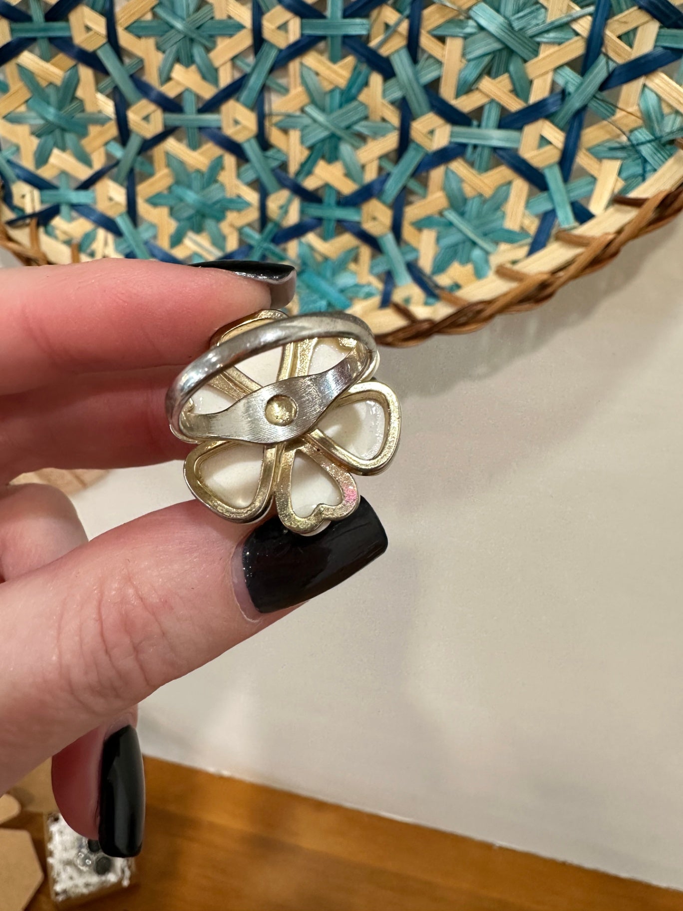 Ring Silver-tone and white with a hint of gold-tone