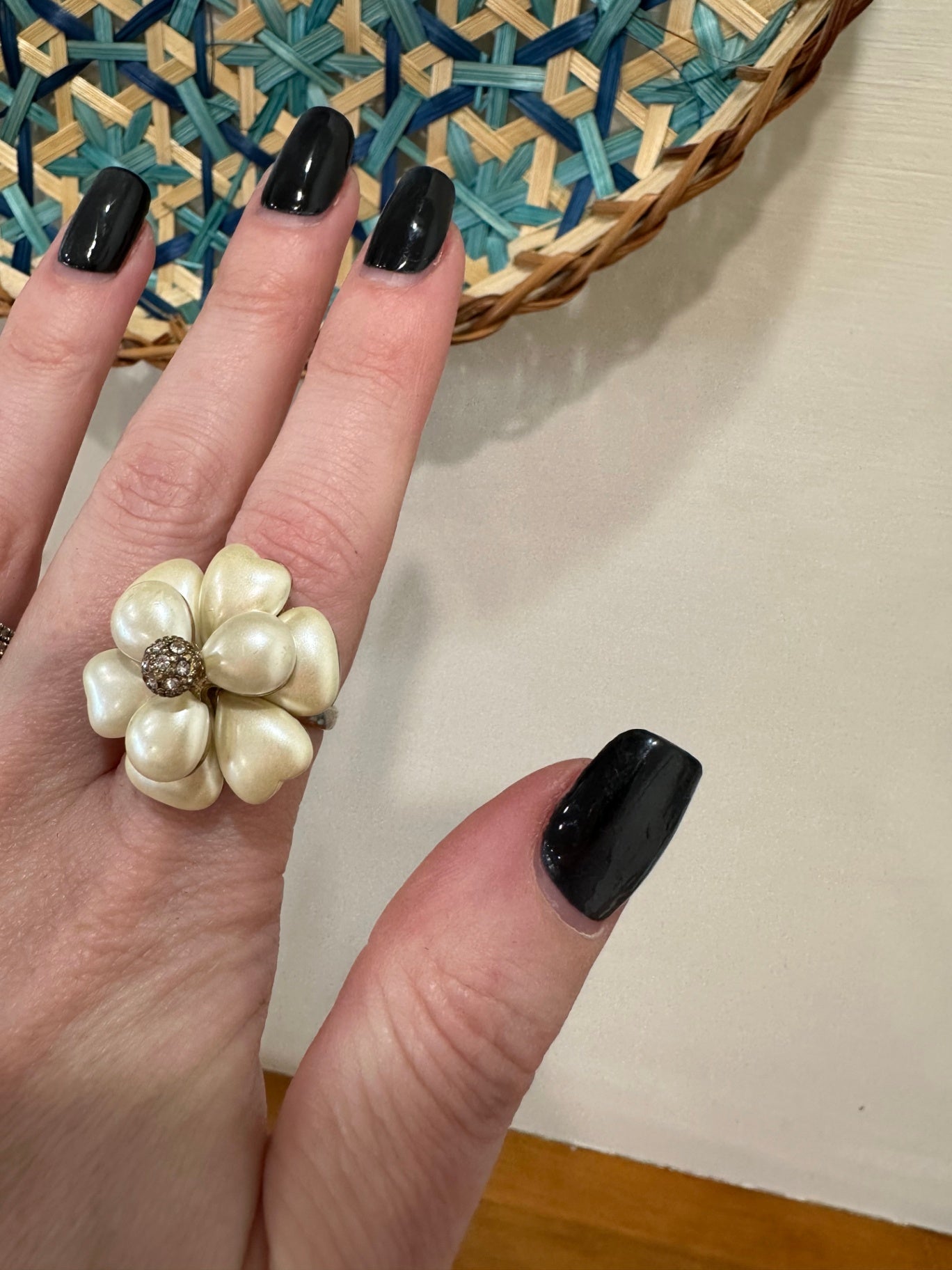 Ring Silver-tone and white with a hint of gold-tone