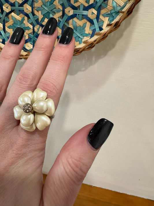 Ring Silver-tone and white with a hint of gold-tone