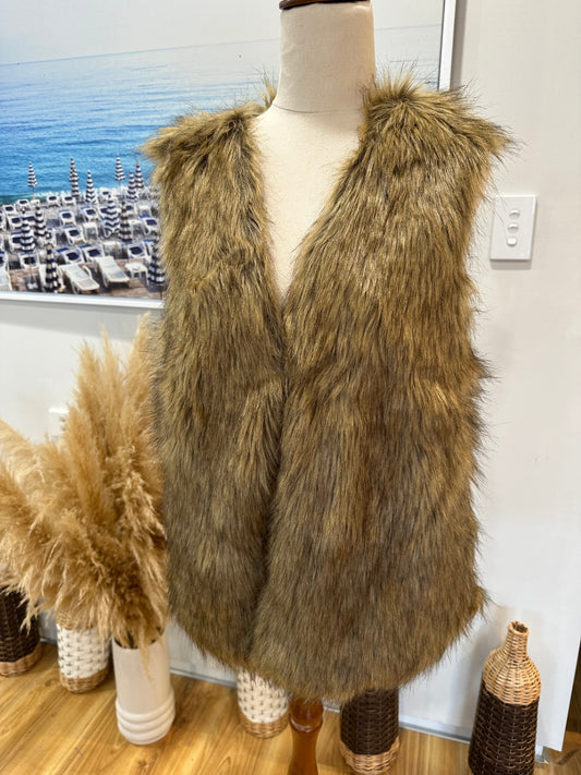 Dotti - Faux Fur -  Vest 12 Brown