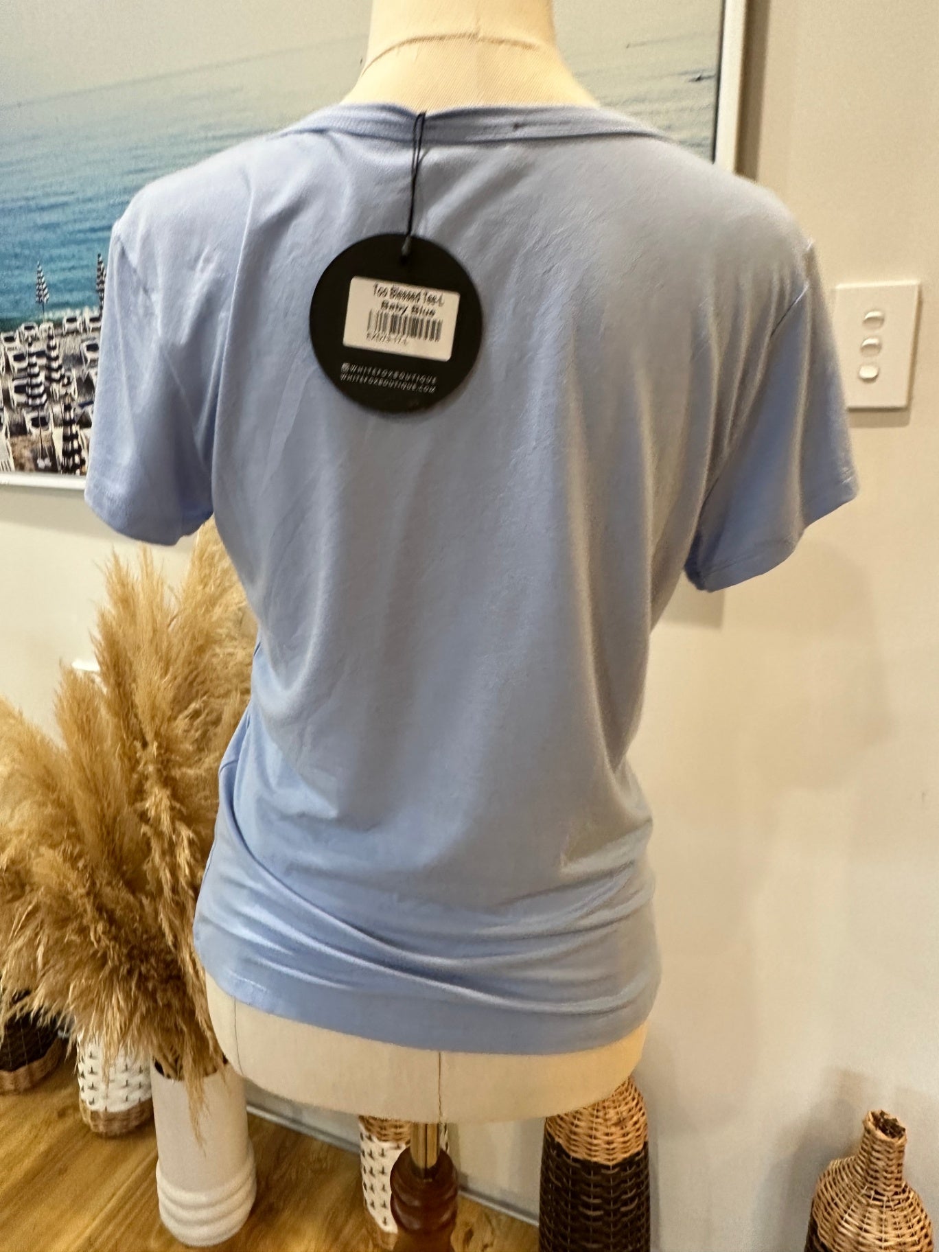 White Fox T-Shirt Medium / Large - New