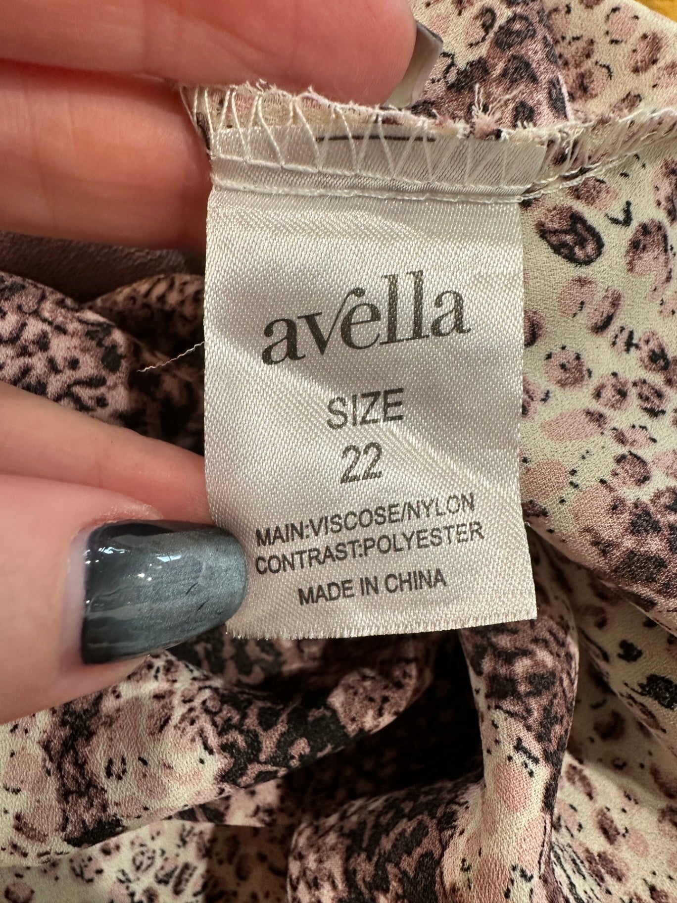 [SALE] Avella Top 22 Taupe
