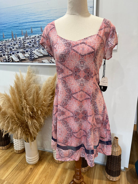 [SALE] Volcom Dress 8 Pink and black - New -
