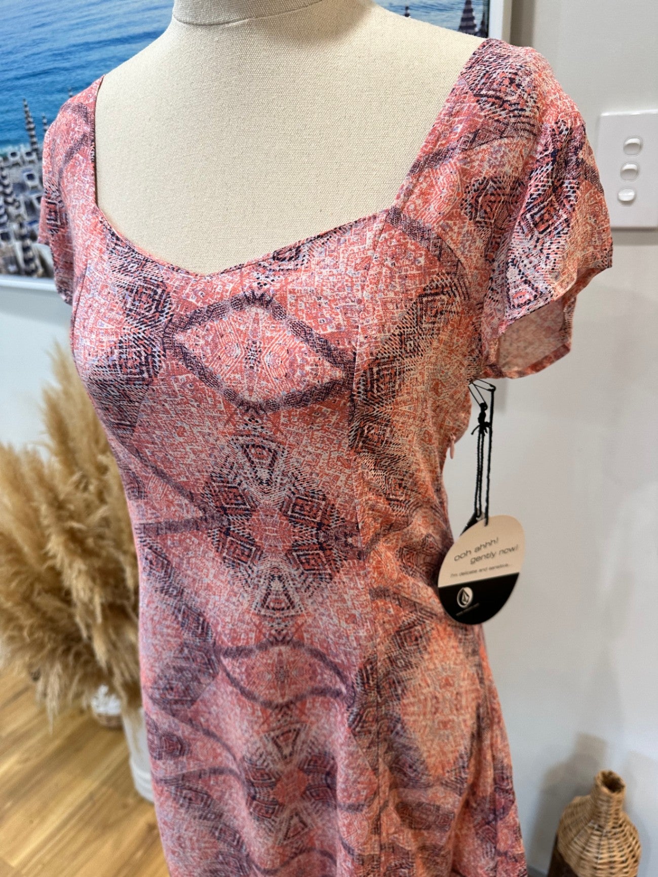 [SALE] Volcom Dress 8 Pink and black - New -