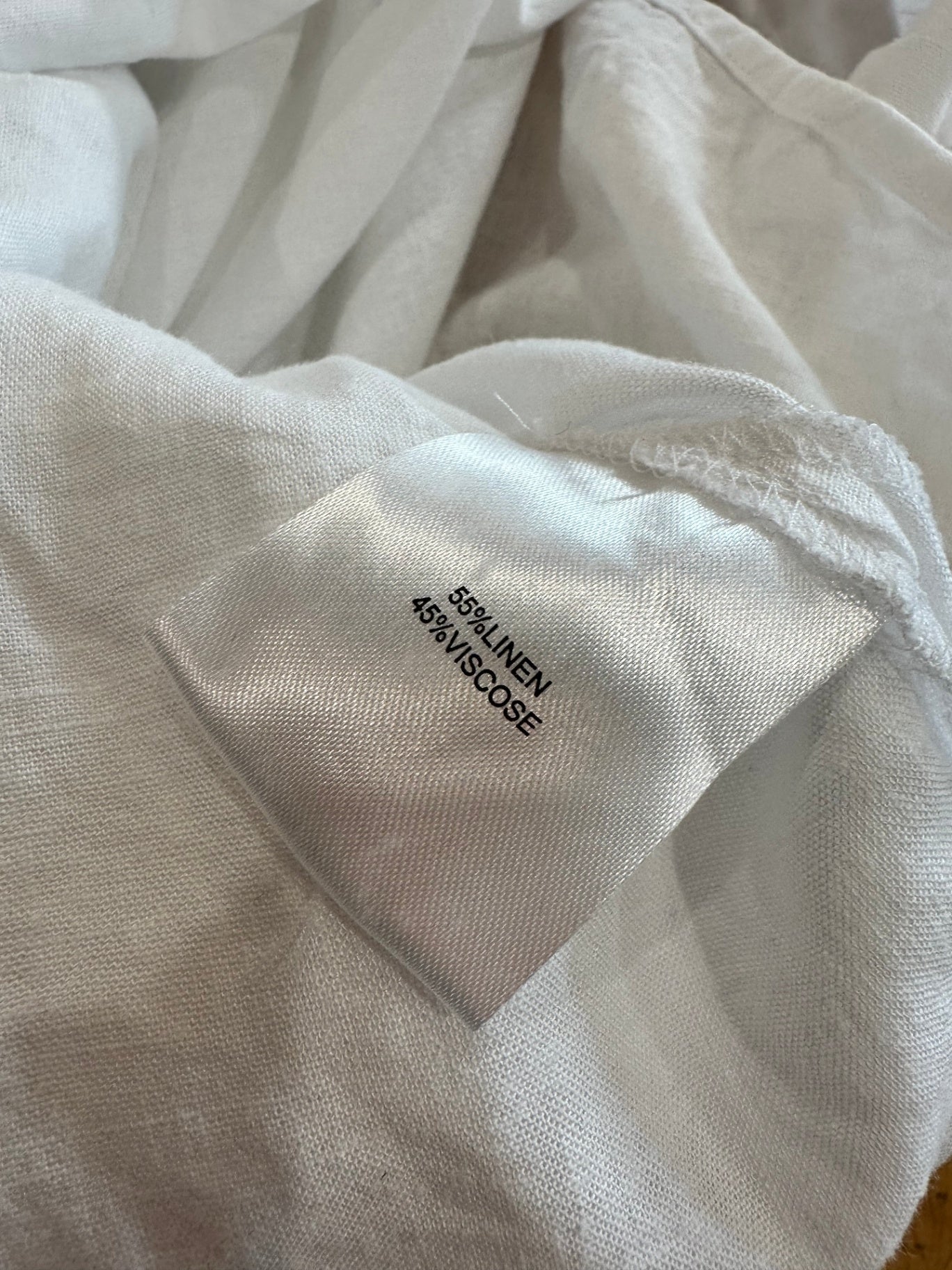 Studio Curve Top 20 White - 55% linen