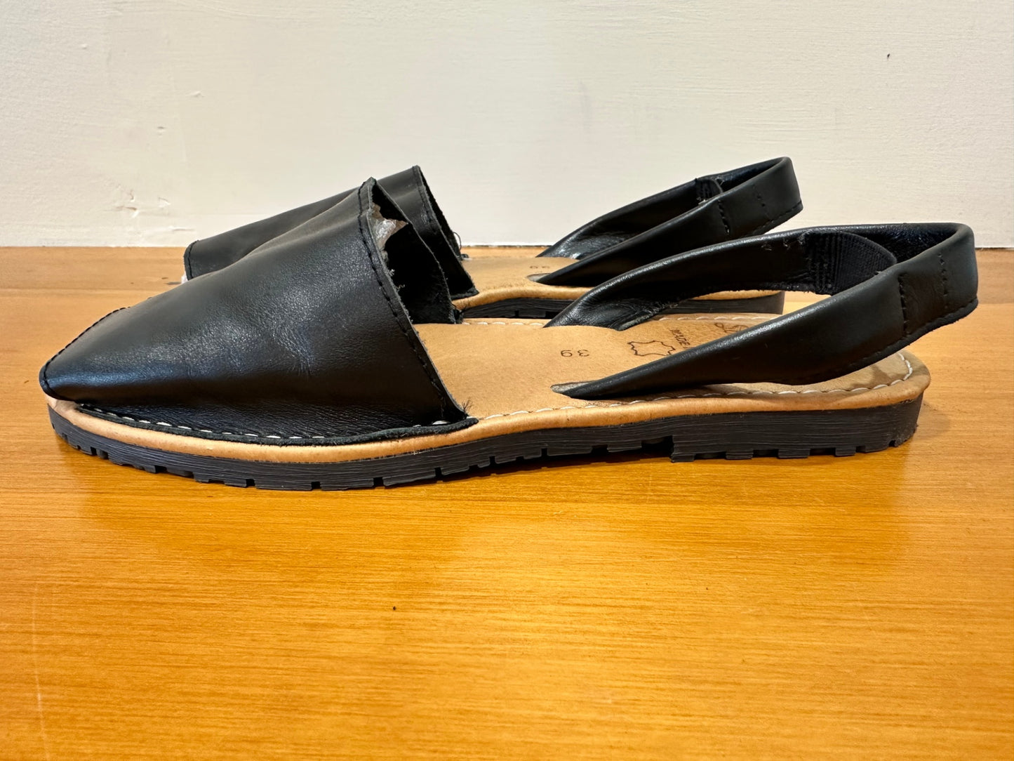 [SALE] Sol de Menorca - Avarcas Sandals - size 39 Black