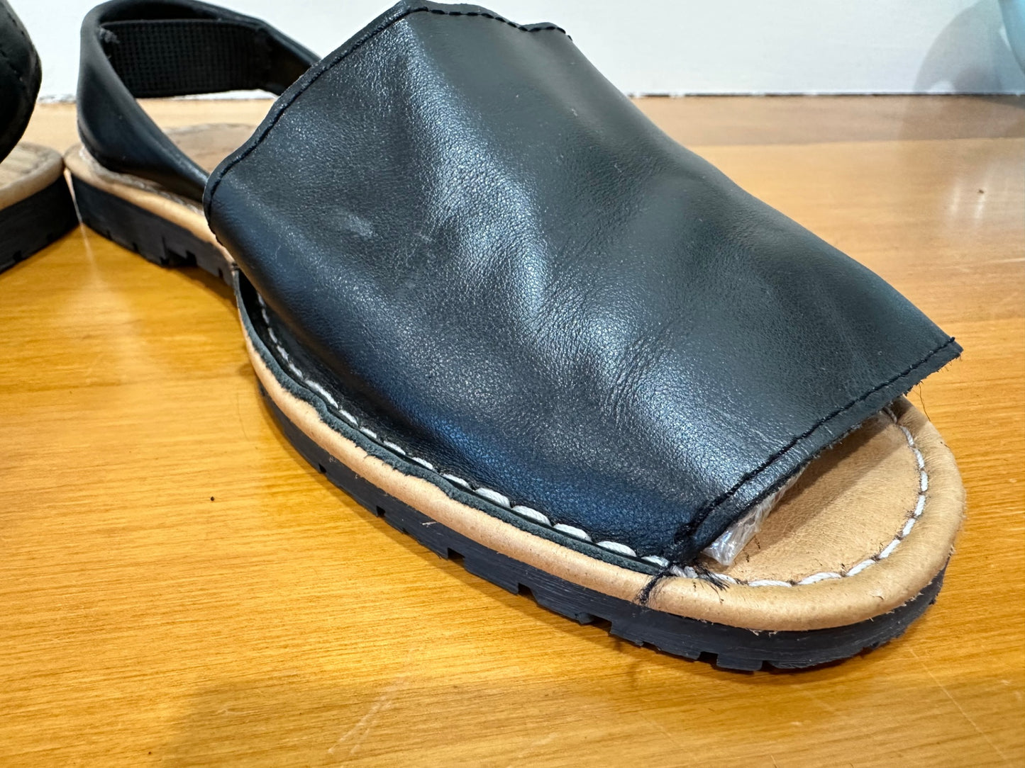 [SALE] Sol de Menorca - Avarcas Sandals - size 39 Black