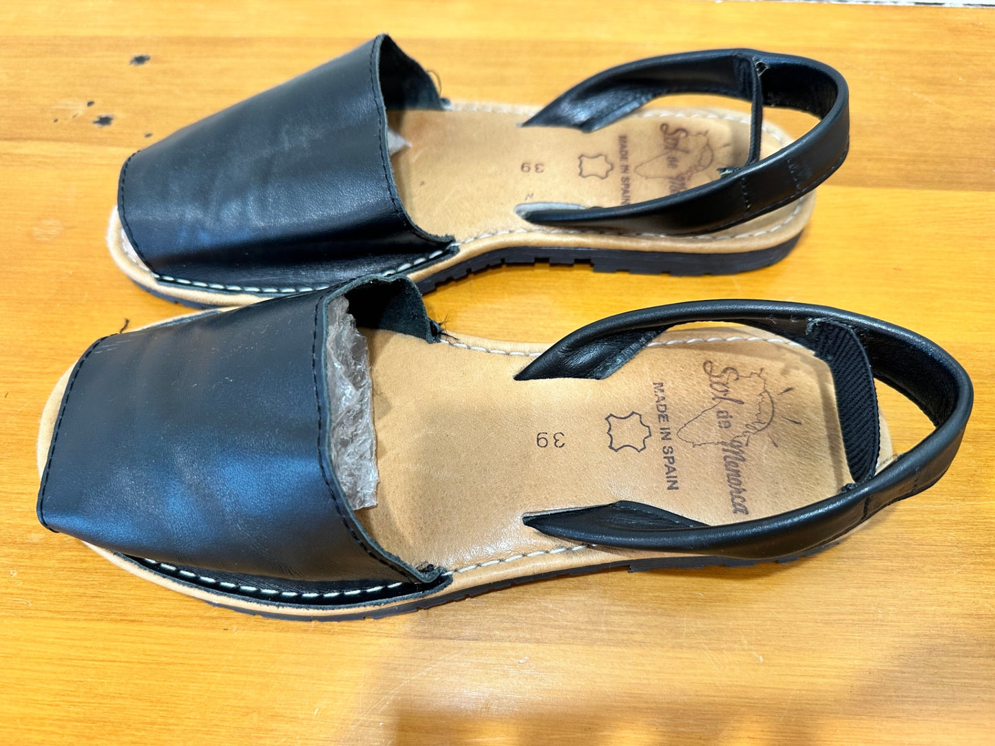 [SALE] Sol de Menorca - Avarcas Sandals - size 39 Black