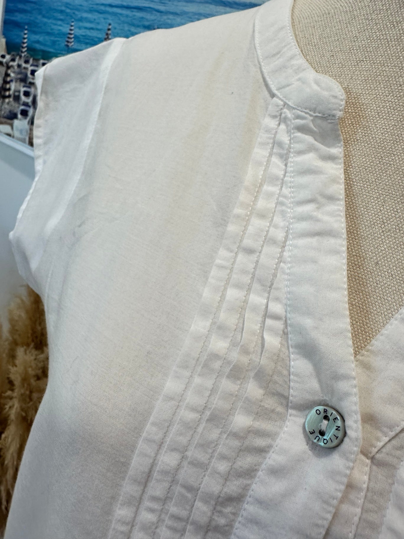 [SALE] Orientique Top 8 White