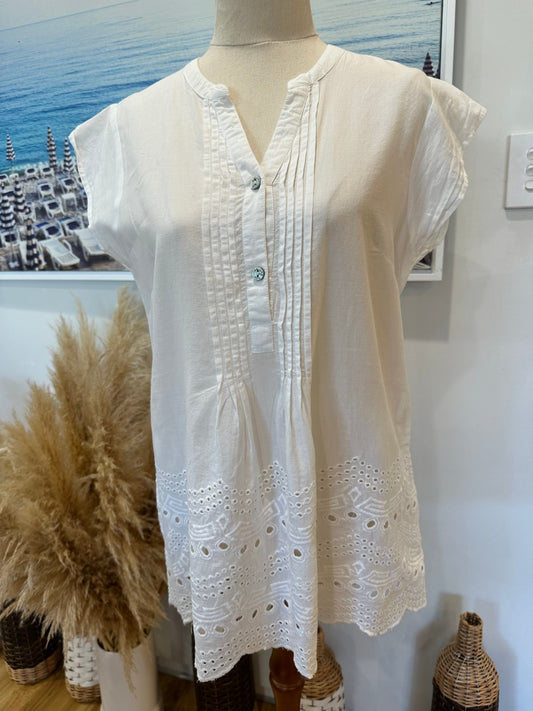 [SALE] Orientique Top 8 White