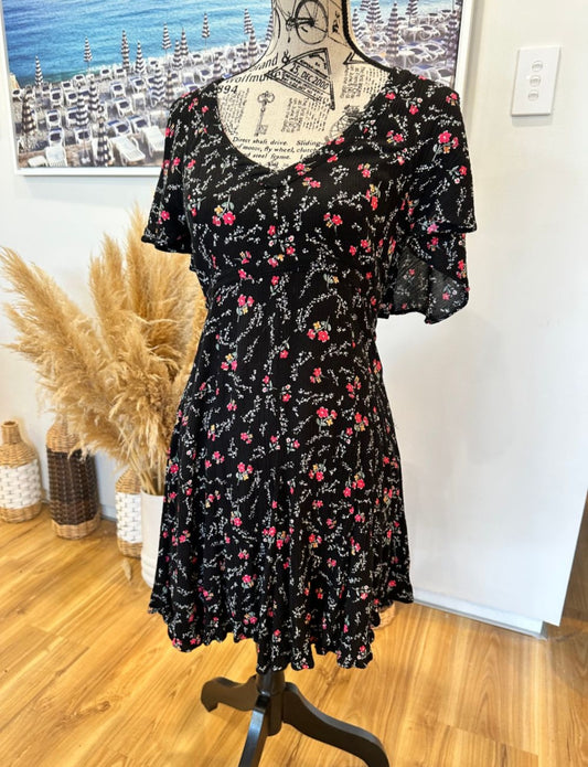 [SALE] Sportsgirl Dress 12 Black with pink and white floral pattern
