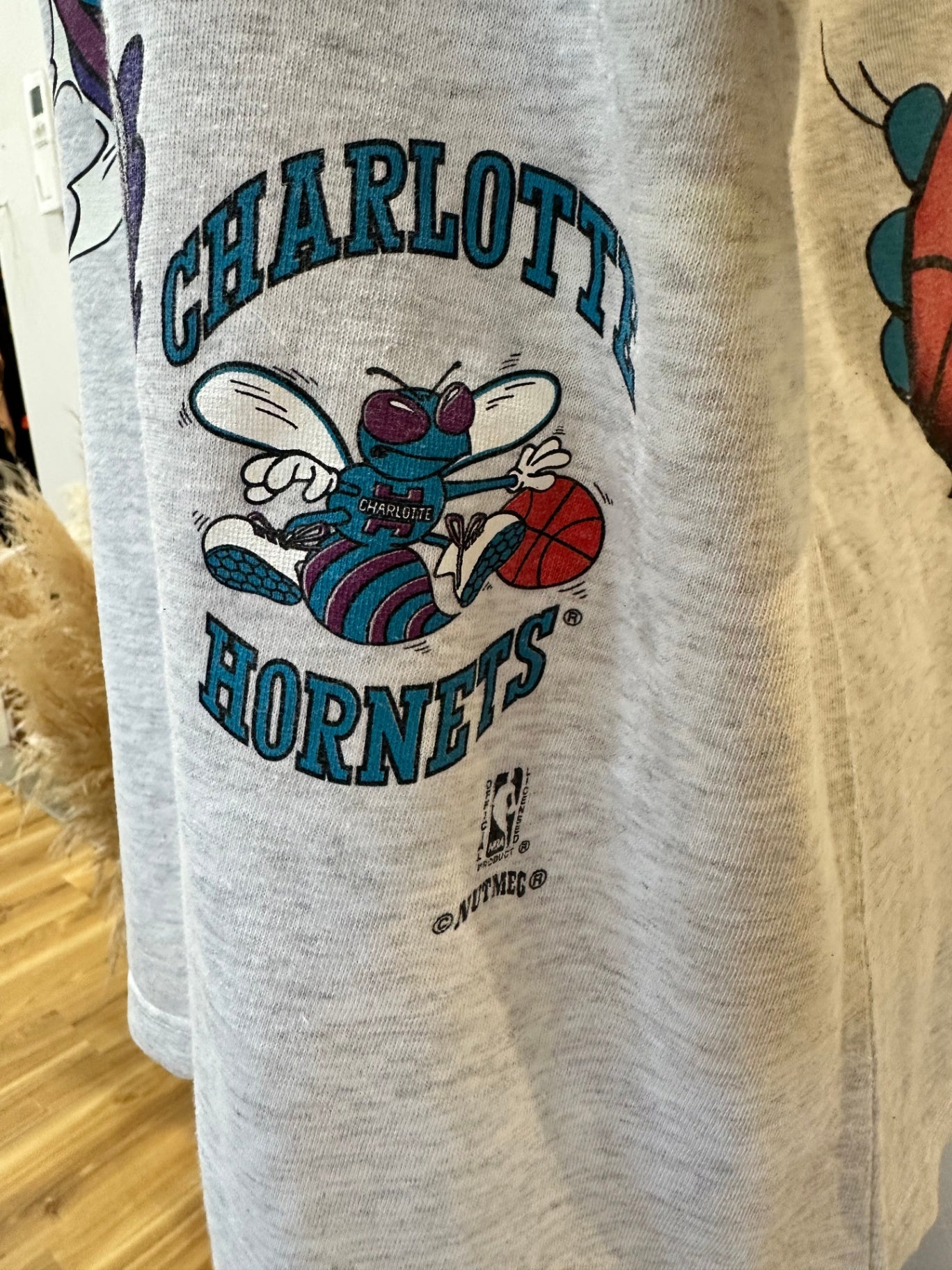 Vintage 90's - Charlotte Hornet's T-shirt -  Small 