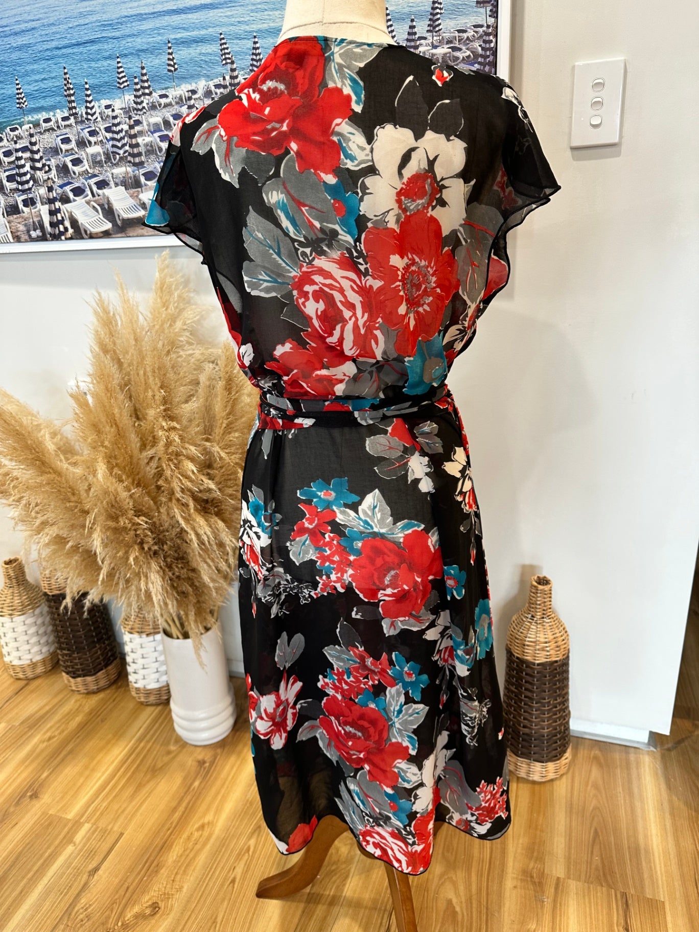 [SALE] Bettie Monroe - Wraparound Dress - Medium