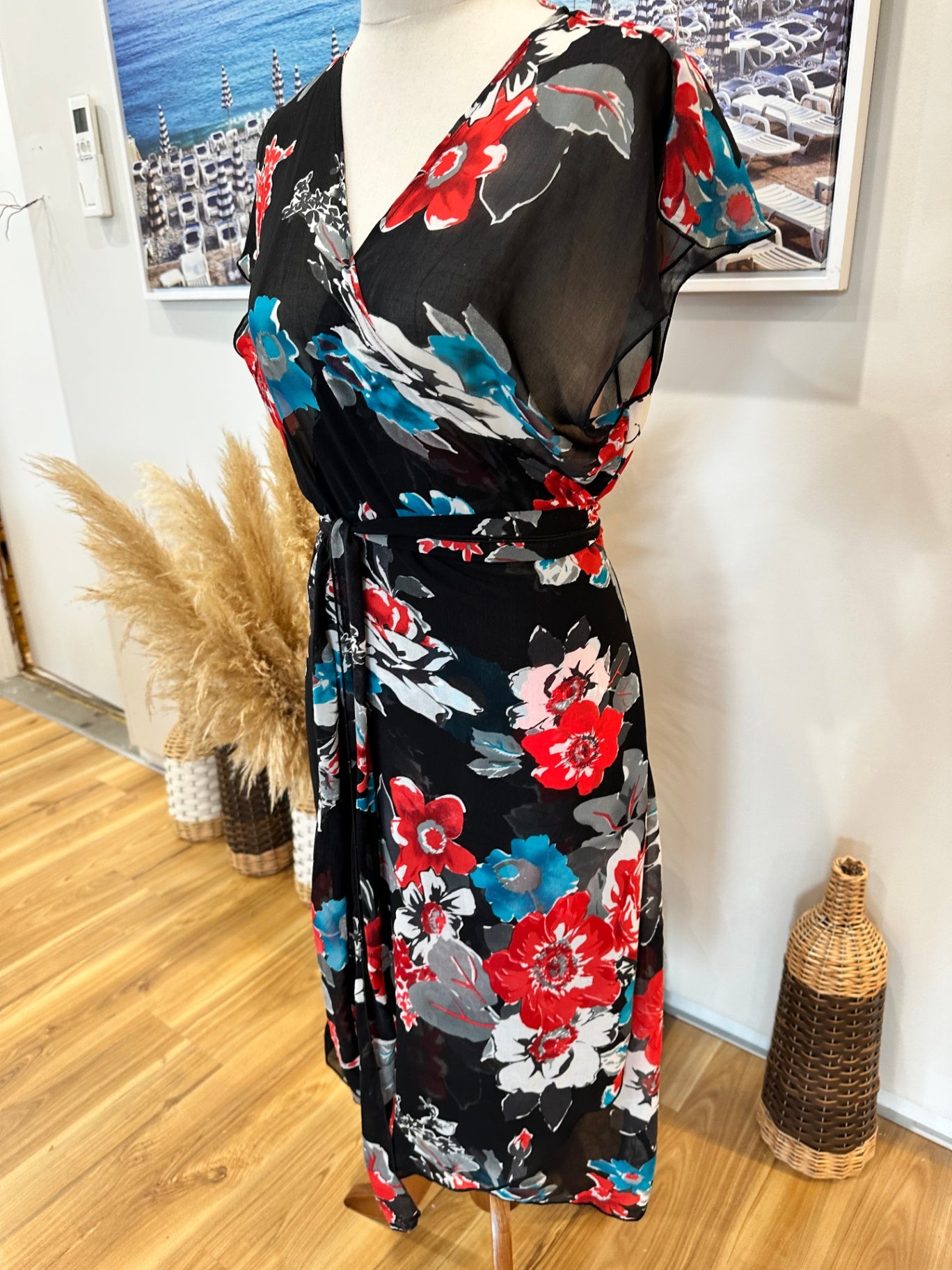 [SALE] Bettie Monroe - Wraparound Dress - Medium