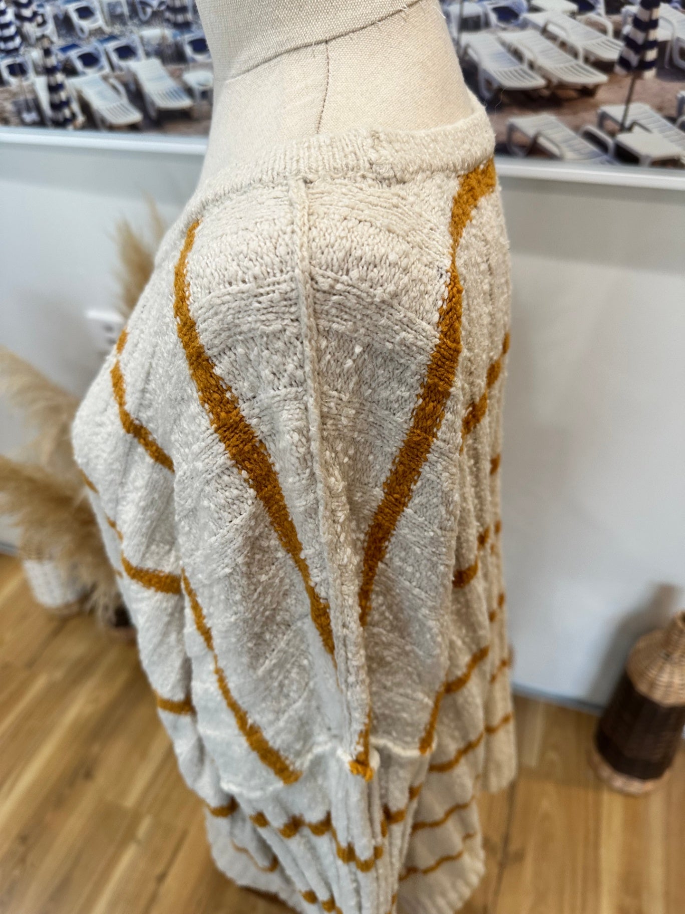 [SALE] Rip Curl - Jumper - Medium / Large - Beige + Mustar