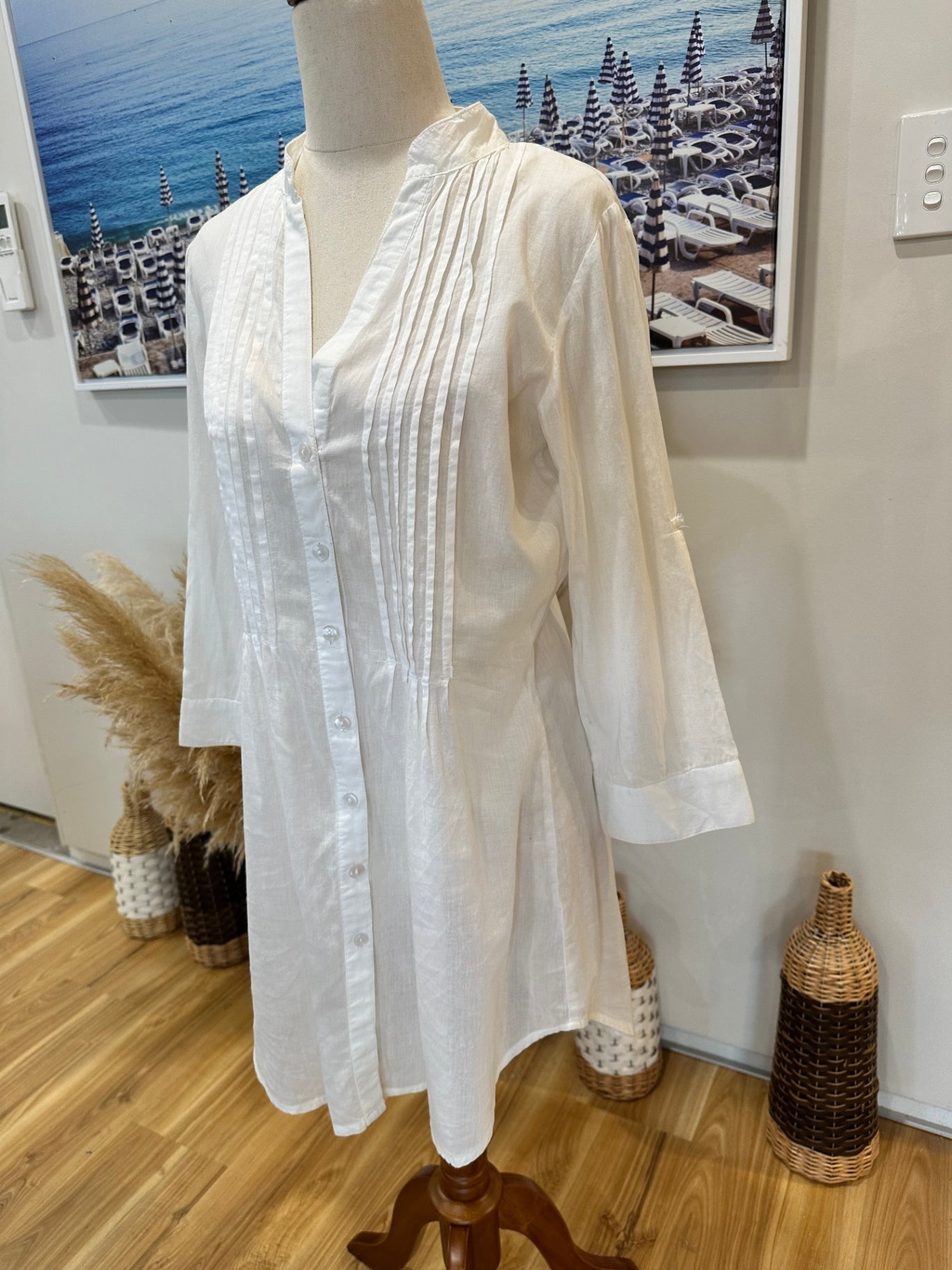 [SALE] 'Okay' longline white blouse - 10