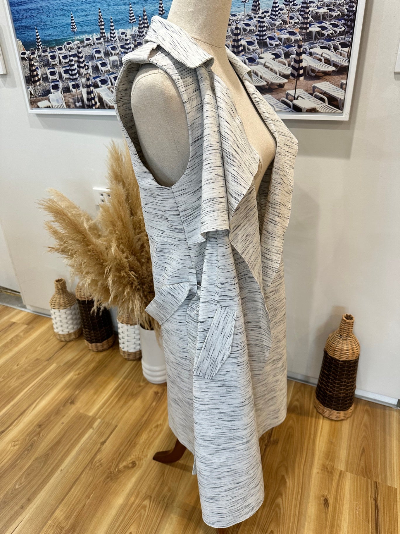[SALE] Decjuba Longline Vest / Coat Small