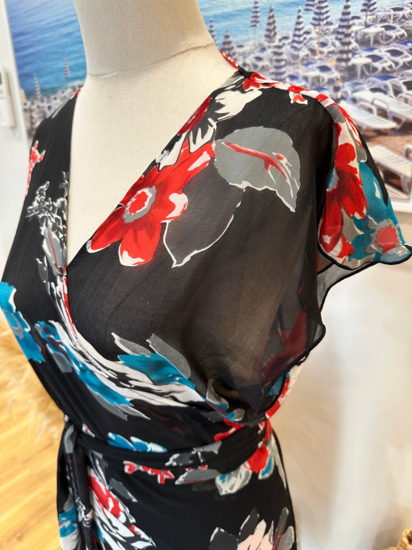 [SALE] Bettie Monroe - Wraparound Dress - Medium